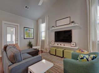 380A Rose Dr, Dripping Springs, TX 78620