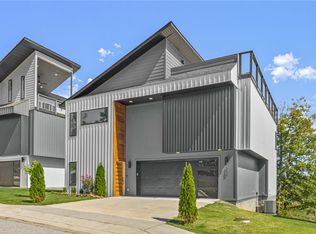 259 S Paddock Loop, Fayetteville, AR 72701