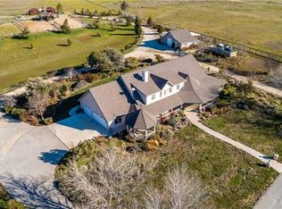 7330 Feenstra Rd, Paso Robles, CA 93446