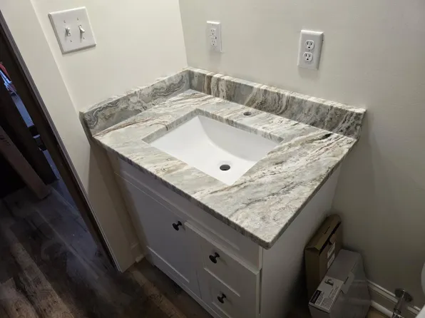 321 Grant St, Fredericktown, OH 43019