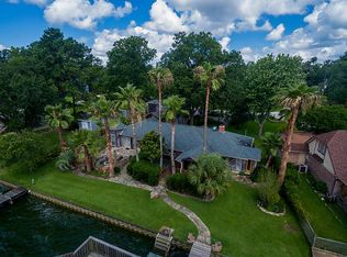 155 Greenbriar Dr, Livingston, TX 77351