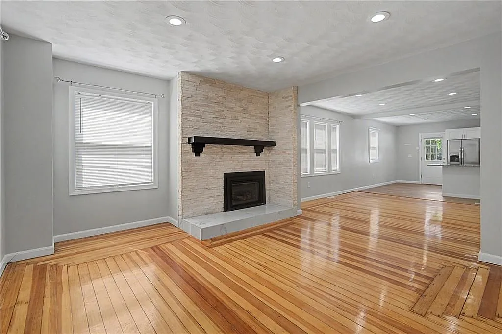 48 Audubon Ave — Photo 2