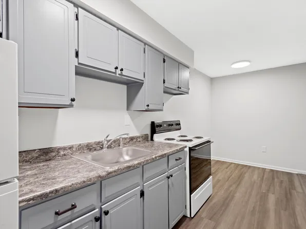 478 4th St, Beaver, PA 15009