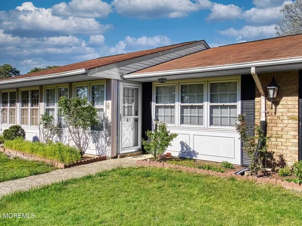 43B Edinburgh Lane, Manchester, NJ 08759