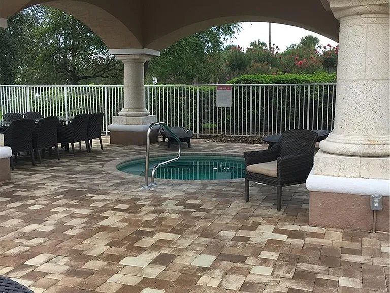 14049 Fairway Island Dr #123 — Photo 17