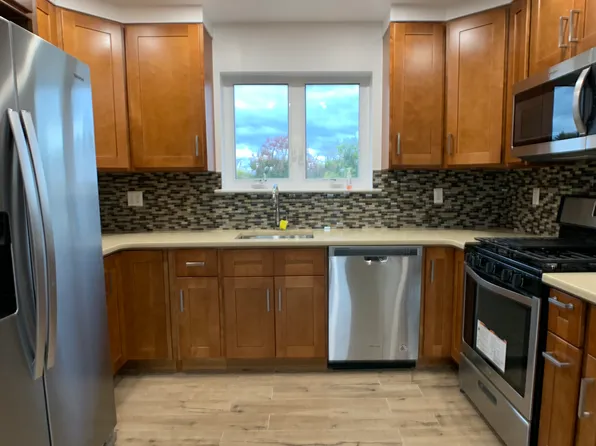 20-06 49th Street image 2 of 17