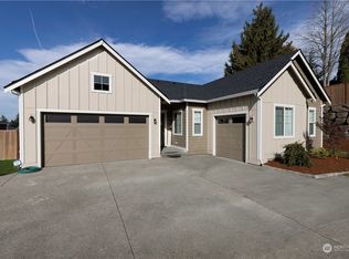 2410 Fruitland Ridge Dr, Puyallup, WA