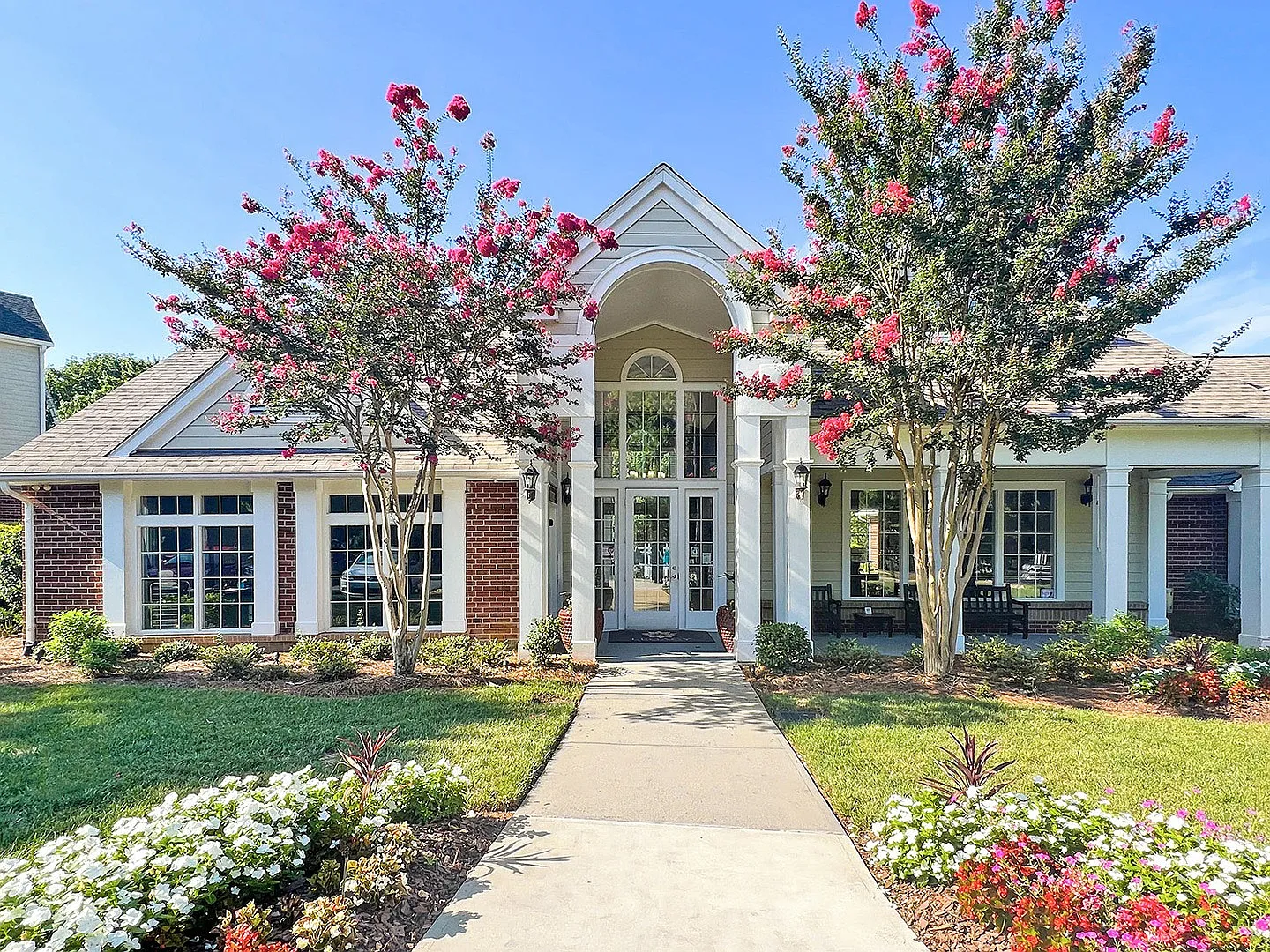 Legacy Arboretum Apartments — Photo 4