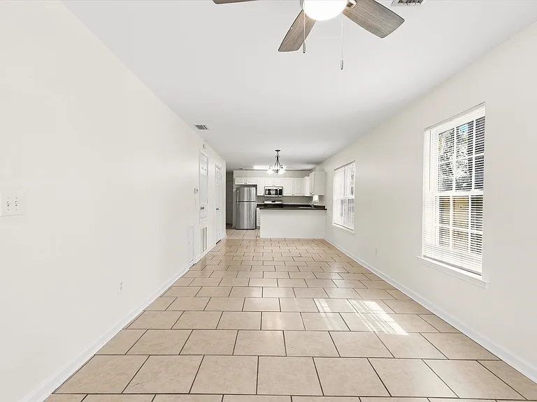 735 Putnam Dr #2 — Photo 7