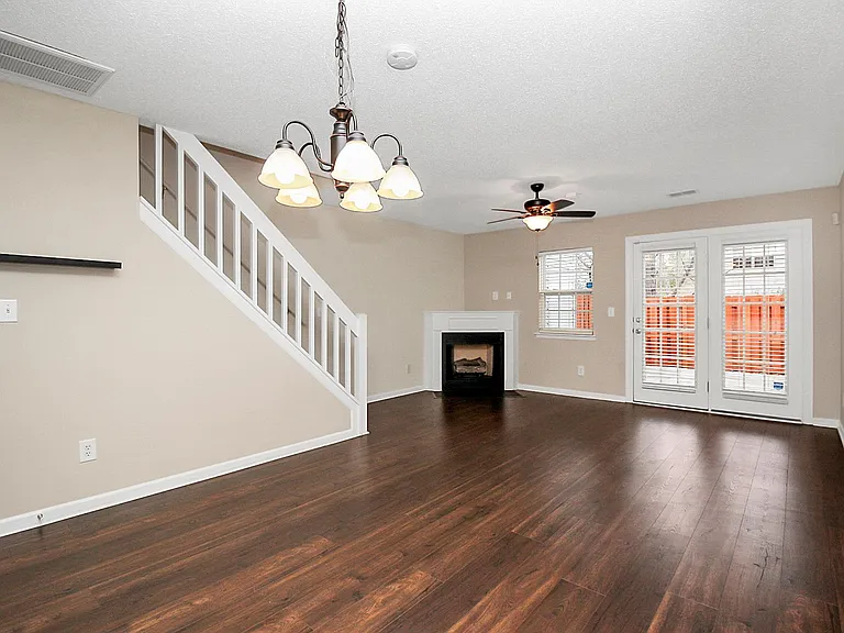 11633 Boxer Ln — Photo 5