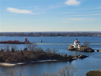 39 Bullocks Point Ave APT 2C, Riverside, RI, 02915