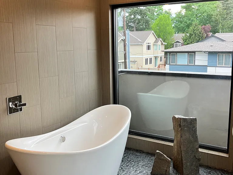 Tub Filler in Ceiling (water pours from ceiling feature, filling the tub fast)