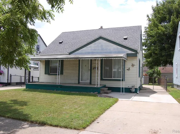 13371 Walnut St, Southgate, MI 48195