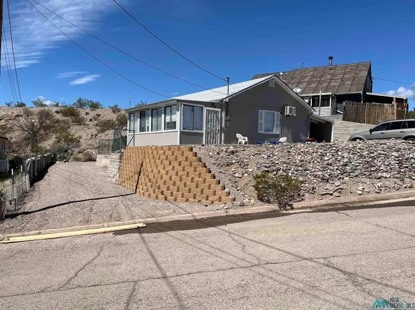 825 Hillcrest Dr, Truth Or Consequences, NM 87901