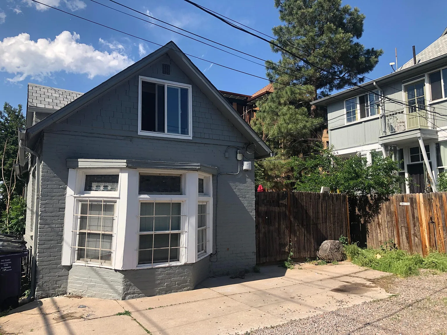 1537 Gaylord St — Photo 3