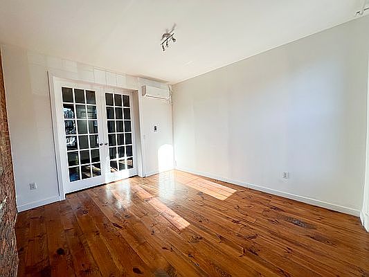 5th image of 829 Bushwick Ave #6
