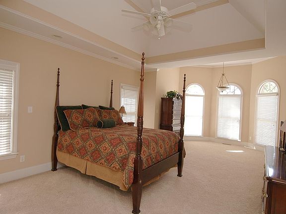 3rd image of 4320 Avary Pl
