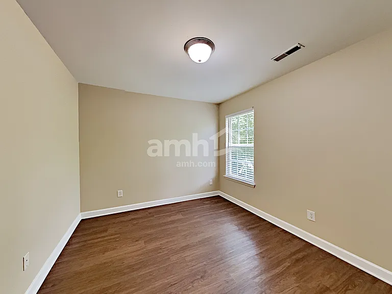 982 Acadia Ct — Photo 14