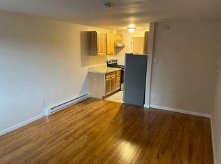 Fully Updated 1 Bed/1 Bath! Great Ballard Location & Great Price!, Seattle, WA 98107