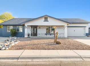 4435 W Windrose Dr, Glendale, AZ 85304