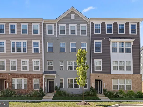 10535 John Glenn St, Lanham, MD 20706