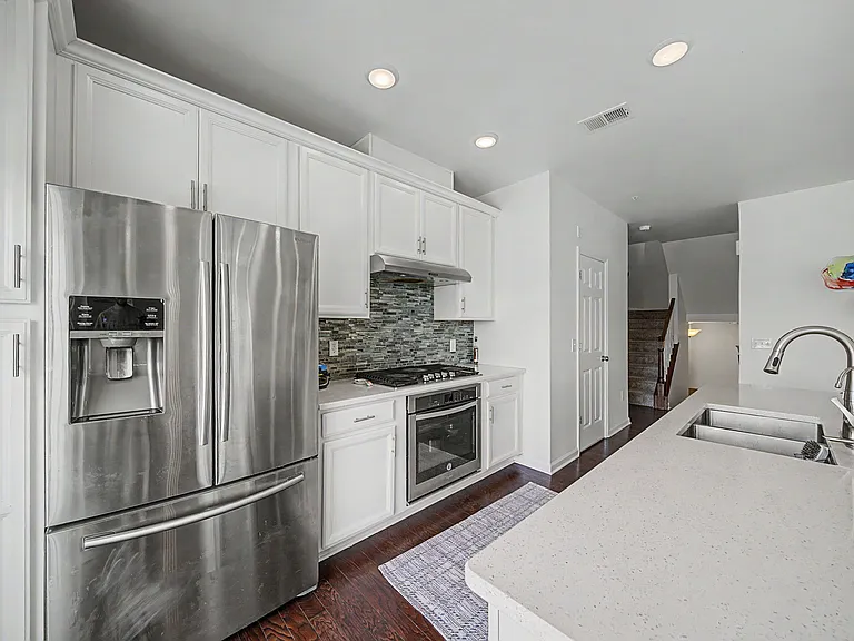 161 Wesmont Dr — Photo 9