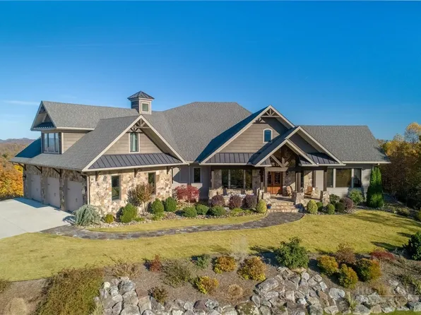 1638 Johns Ridge Parkway, Lenoir, NC 28645