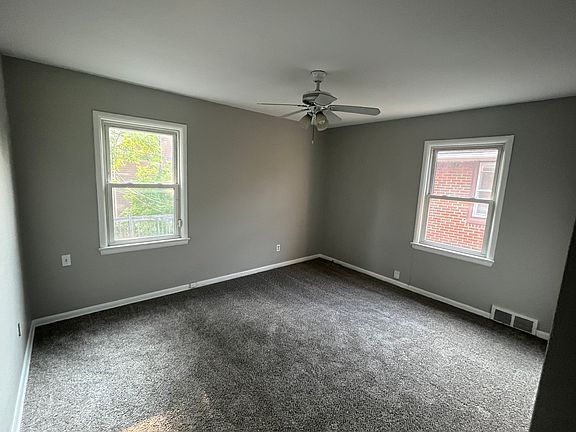 5th image of 2321 Traymore Rd