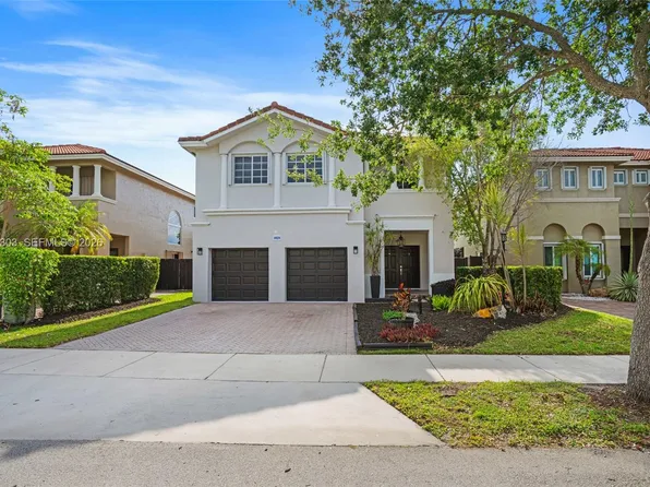 14024 SW 132nd Ave, Miami, FL 33186