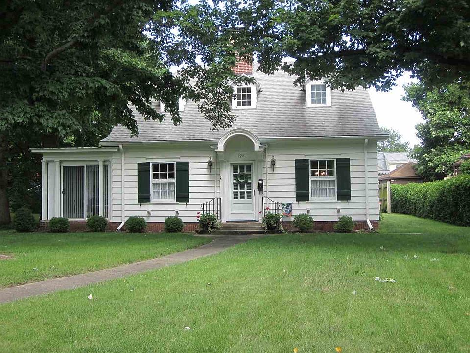 1st image of 228 Van Buren Blvd