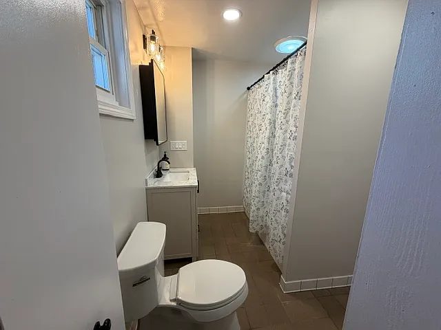 282 Melrose St — Photo 12