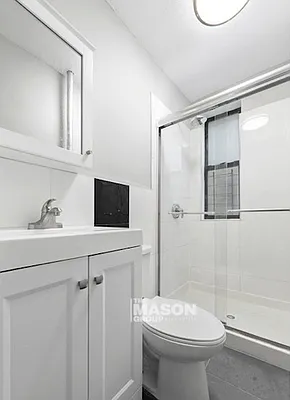 Rented by Mason Group LLC | media 19