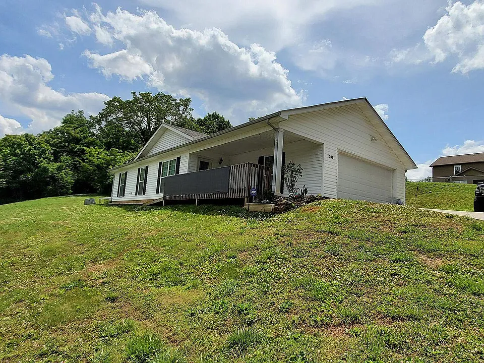 301 McCall Rd