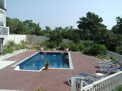 4th image of 61 Seabreeze Ln