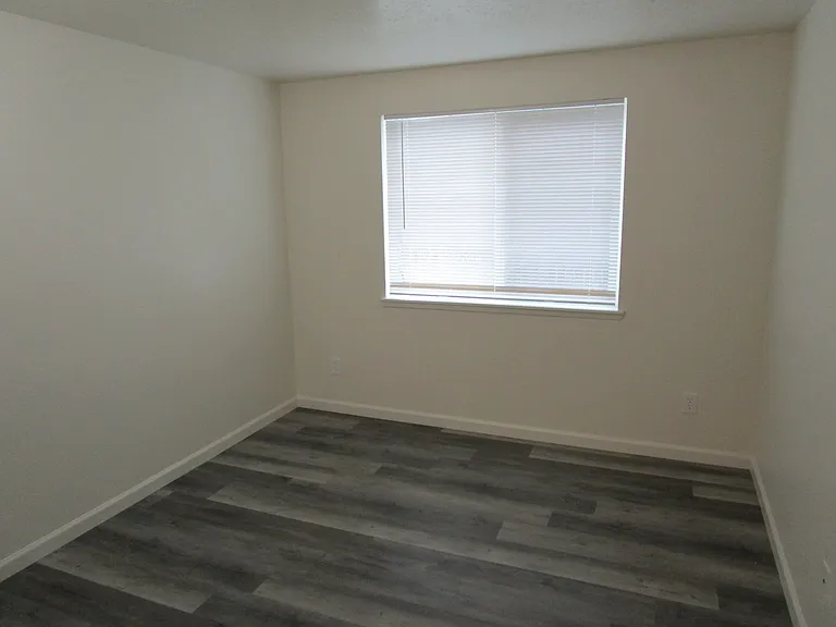 2103 SW 257th Ave — Photo 9