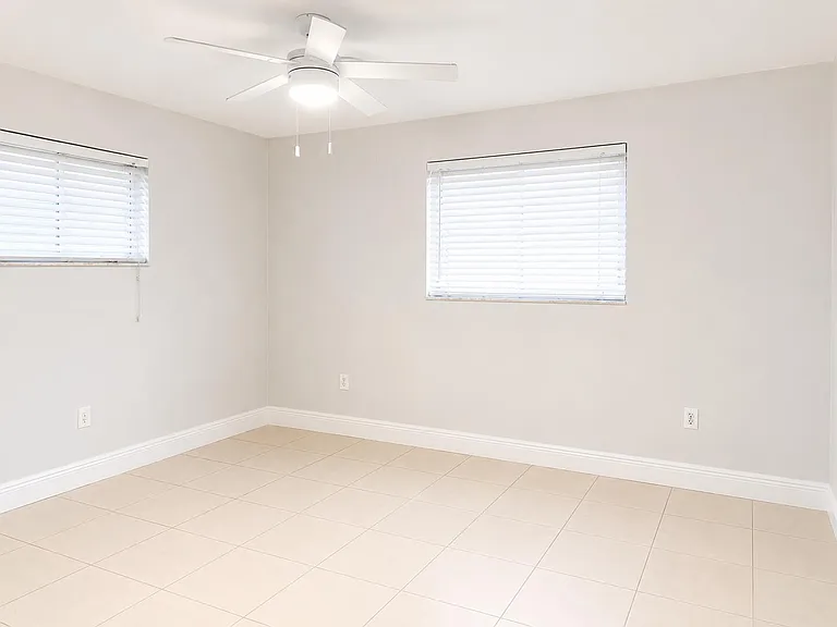 4538 Albedo St — Photo 3