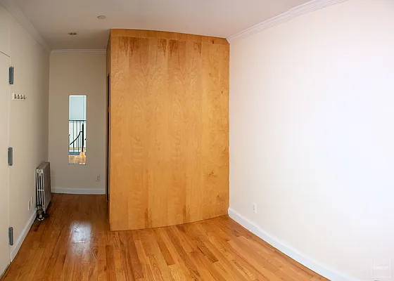 Rented by Christie's International Real Estate Group, LLC | media 6