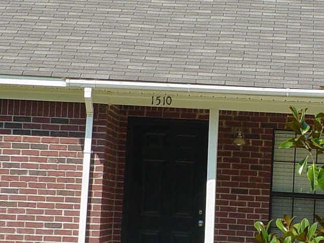 2nd image of 1510 North Ave NE