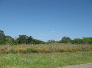 325 Olmos Loop, Seguin, TX 78155