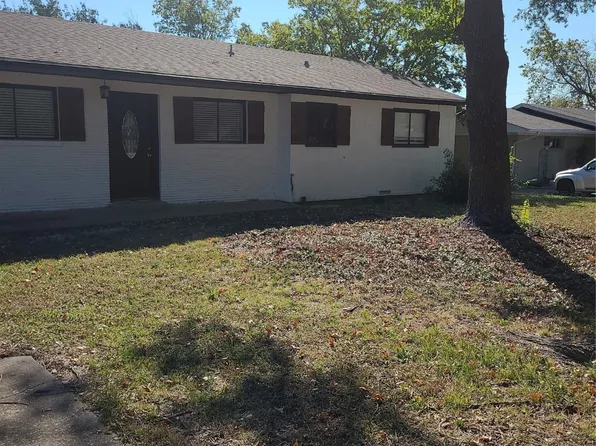 5209 Stonewall St, Greenville, TX 75402