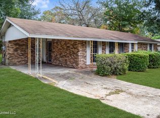 1034 Lewis Ave, Gulfport, MS 39501