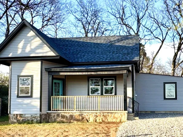 302 W Commerce St, Morrilton, AR 72110