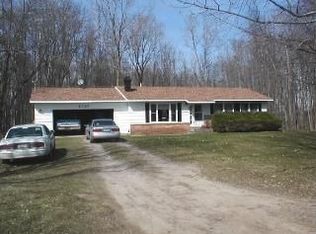 7755 E Muskrat Rd, Carson City, MI 48811