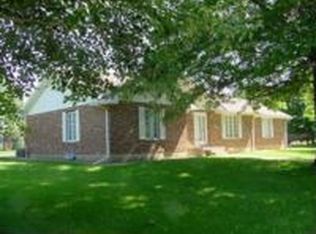 3215 Lantern Ln, Quincy, IL 62301