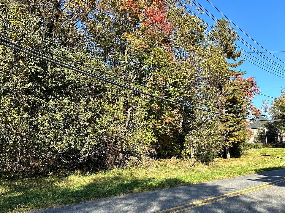 2nd image of Briars Rd