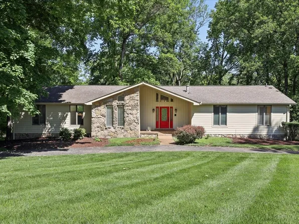 105 Applewood Ct, Hendersonville, TN 37075