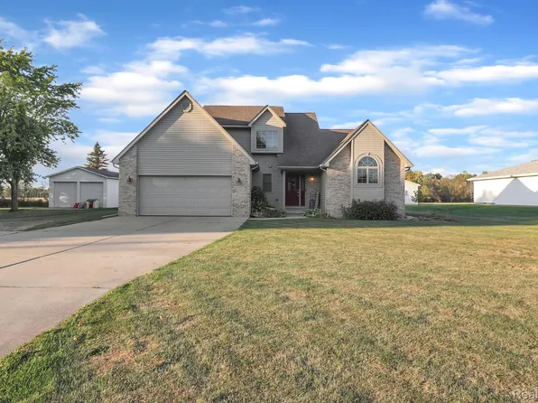 7255 E Atherton Rd, Davison, MI 48423