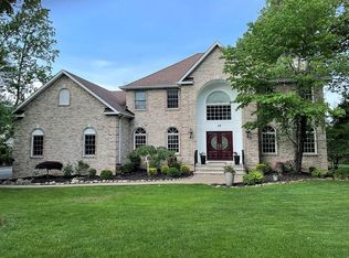 19 Barbara Dr, Randolph, NJ 07869