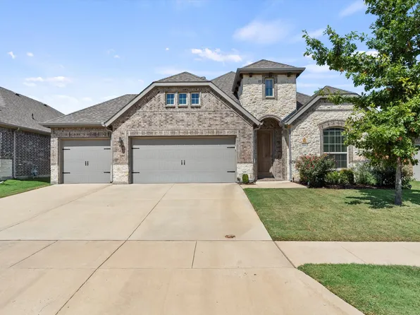 865 Layla Dr, Fate, TX 75087