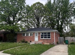 17225 Bell Ave, Eastpointe, MI 48021